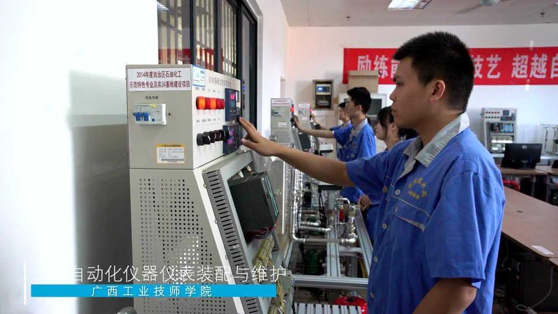 高温高压液位计：揭秘十大品牌背后的技术秘密