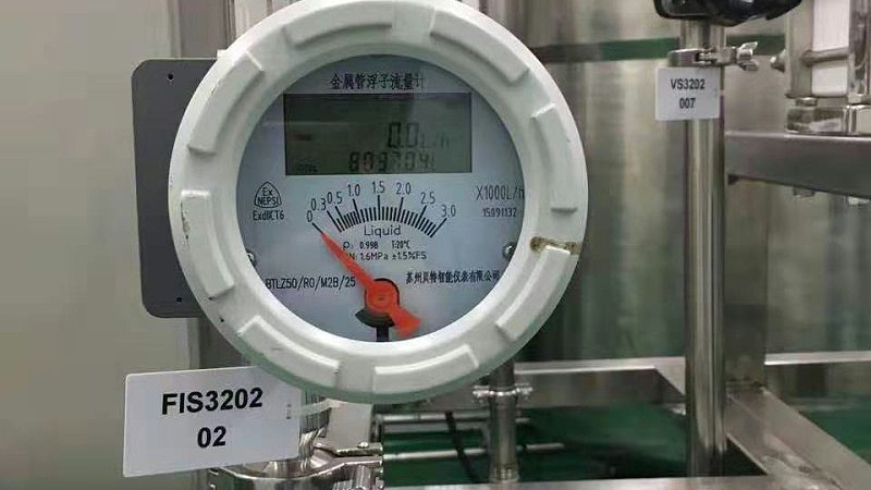 高温隔膜压力表：定制化在工业中的应用与挑战**